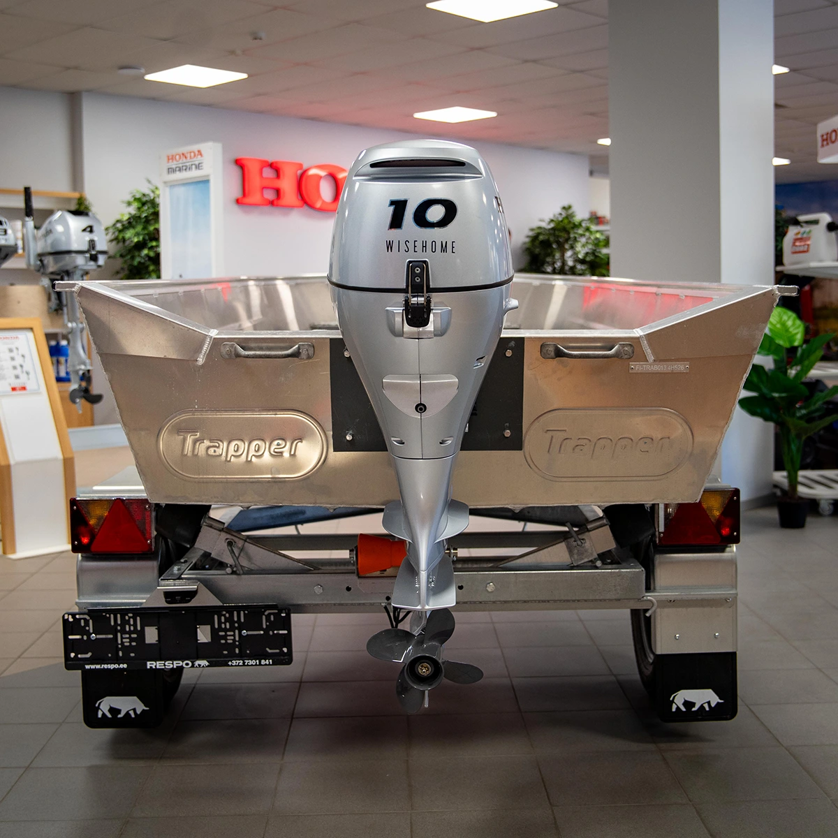 TRAPPER V370 + HONDA BF 10 SHU + RESPO 18280