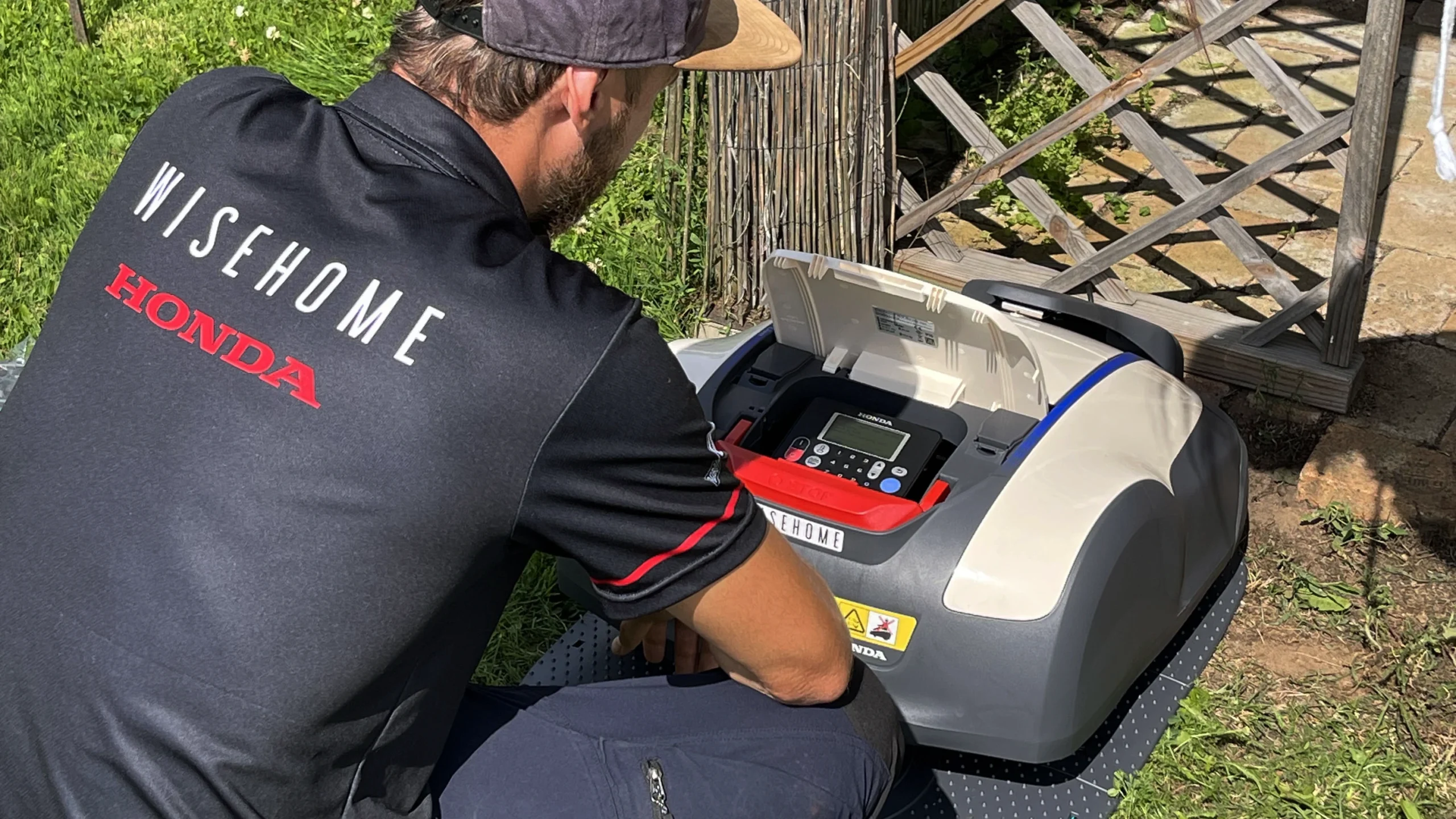 Honda Miimo robotniiduki paigaldus TASUTA!